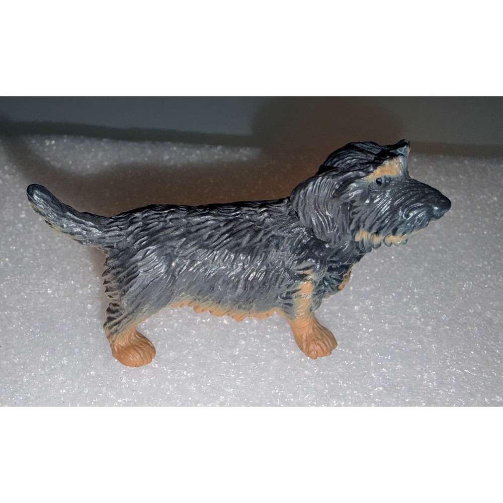 Vintage 1997 Schleich Wirehaired Dachshund Dog Figure (#13222)